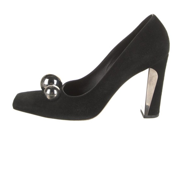 Louis Vuitton Black Heels with Silver Details - Picture 1 of 6